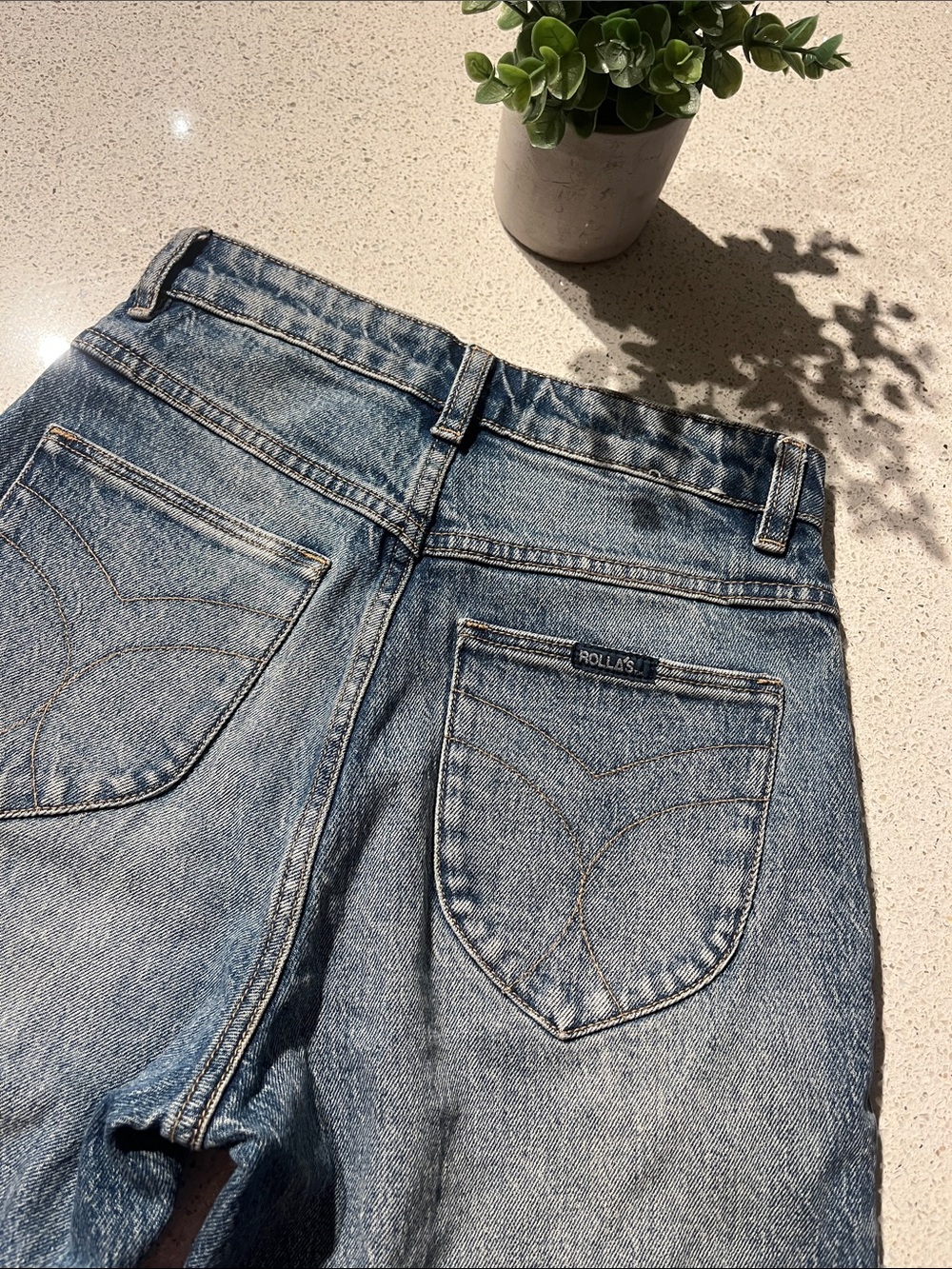 ROLLA’S Sz 24 Original High Rise Straight Jeans with Front Patch Pockets